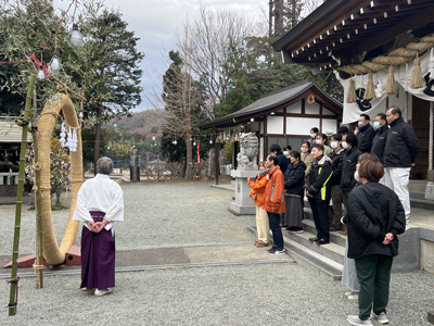 宮司さん登場